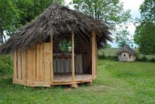 lespicsverts-cabane-aubrac1